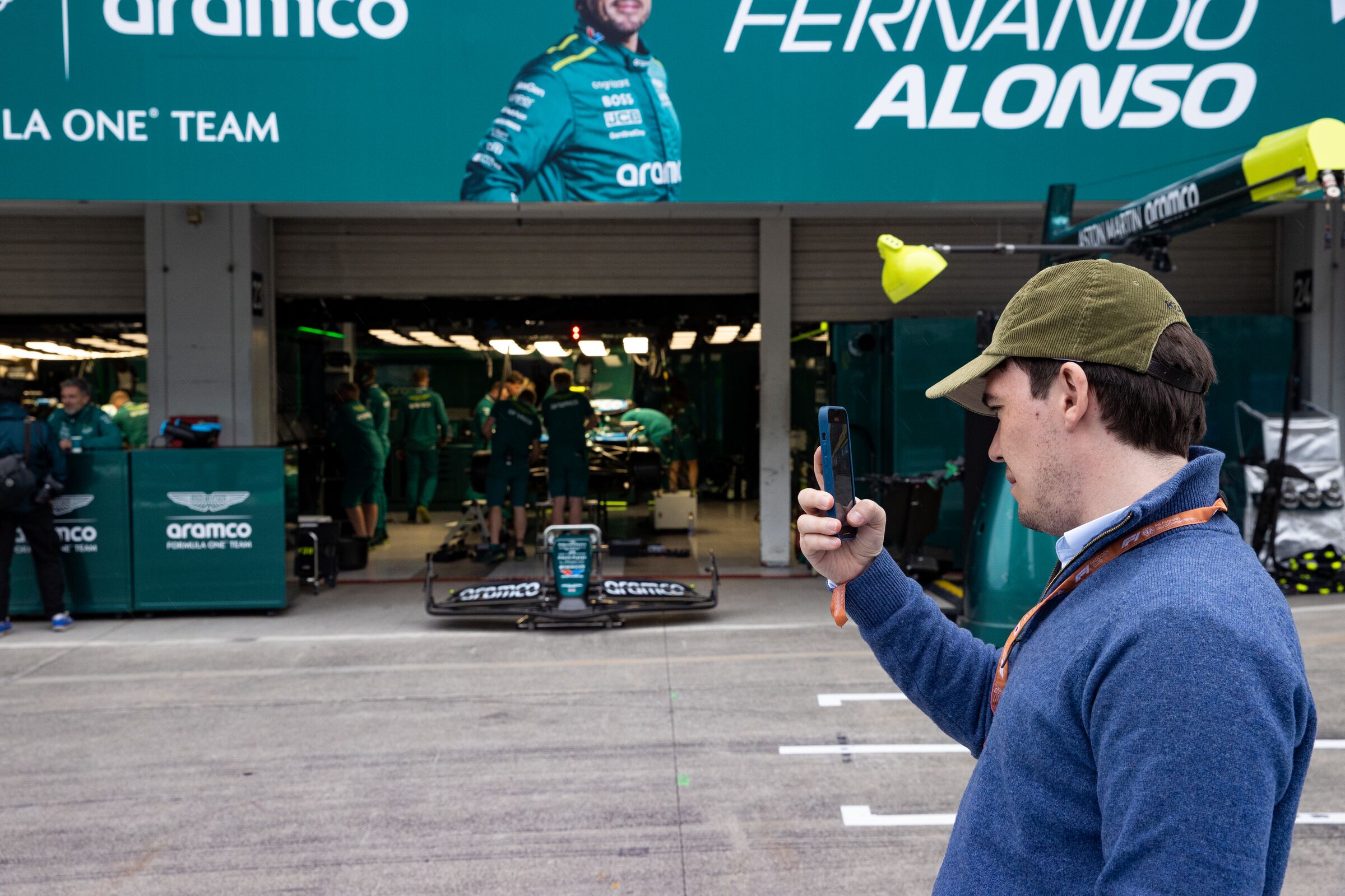 Aramco F1® Pit Lane Walk Inclusion